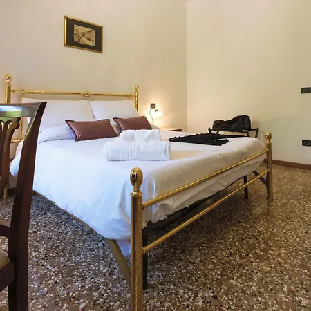 Giselda Courtyard Retreat Gæstehus Venedig