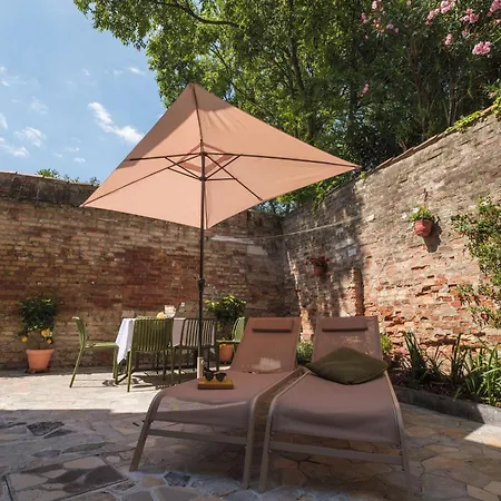 Giselda Courtyard Retreat Gæstehus Venedig