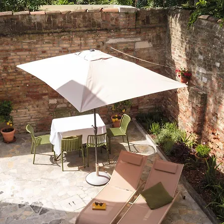 Giselda Courtyard Retreat Gæstehus Venedig